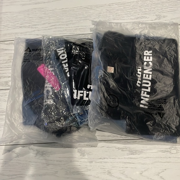 Influencer Set - Picture 3 of 3